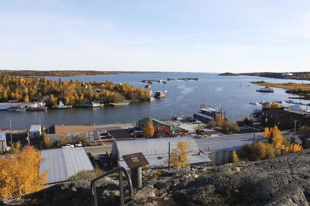Great Slave Lake and Jolliffe Island are seen from the Pilot Monument in Yellowknife, Northwest Territories, in this picture taken September 22, 2015. REUTERS/Susan Taylor