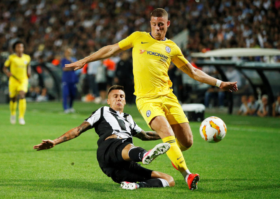 Ross Barkley breezes past PAOK Salonika’s Yevhen Khacheridi (Pic: Reuters/John Sibley)