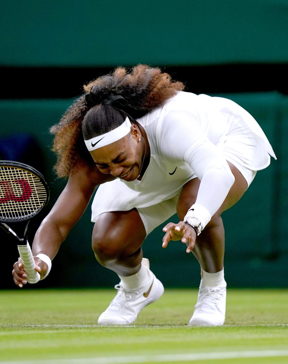 Serena Williams falls at Wimbledon 2021.