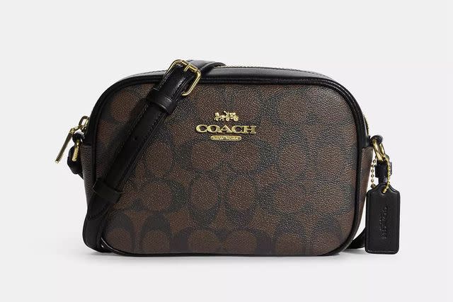 <p>Coach Outlet</p>