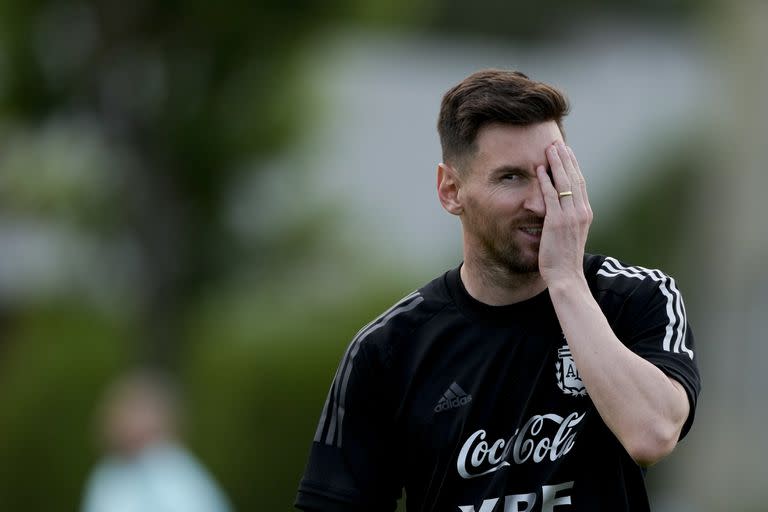 Lionel Messi, en las prácticas con la selección en Ezeiza