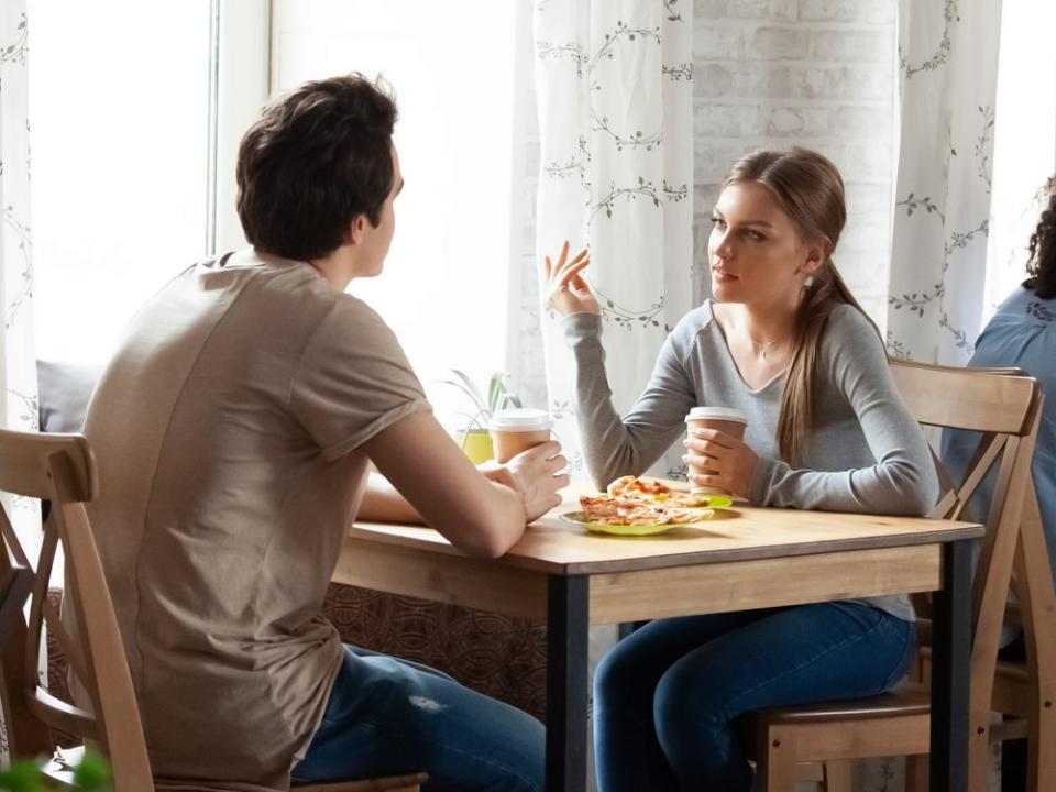 Immer mehr Menschen wollen bereits beim ersten Date Klarheit schaffen. (Bild: fizkes/Shutterstock.com)