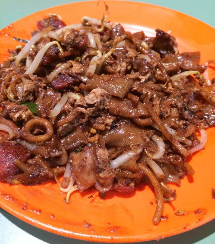 So ugly so good: This kwetiau dish from a hawker center at Bedok area was featured on Anthony Bourdain's show which he complemented as "how come a dish so ugly tastes so good".