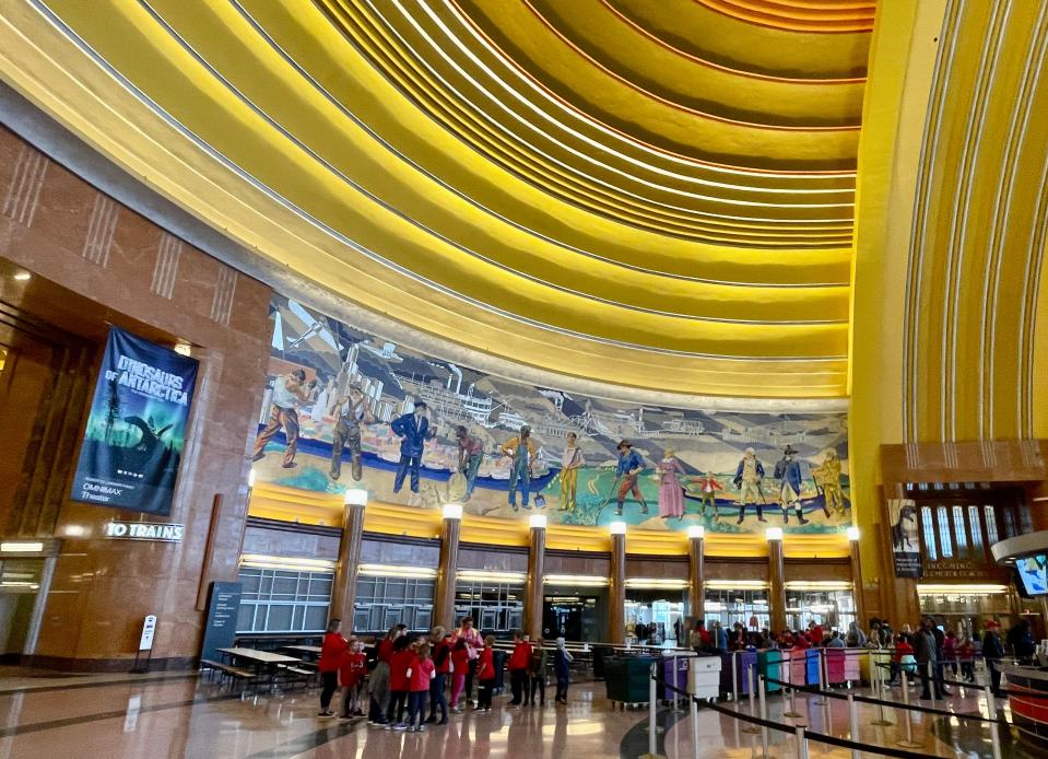 The beautifully restored Art Deco lobby welcomes visitors to the Cincinnati Museum Center.