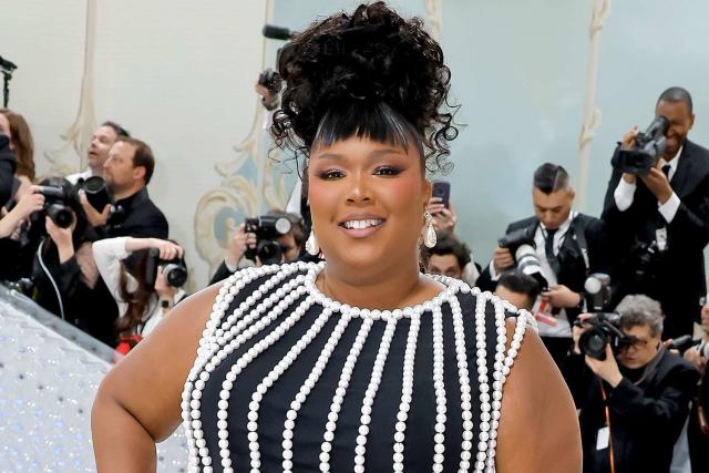 Lizzo Opts for Pearls and Curls at the 2023 Met Gala