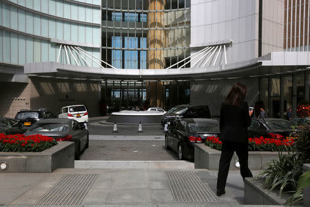 An entrance to Four Seasons Hotel in Hong Kong February 1, 2017, where Chinese billionaire Xiao Jianhua was last seen on January 27. REUTERS/Bobby Yip