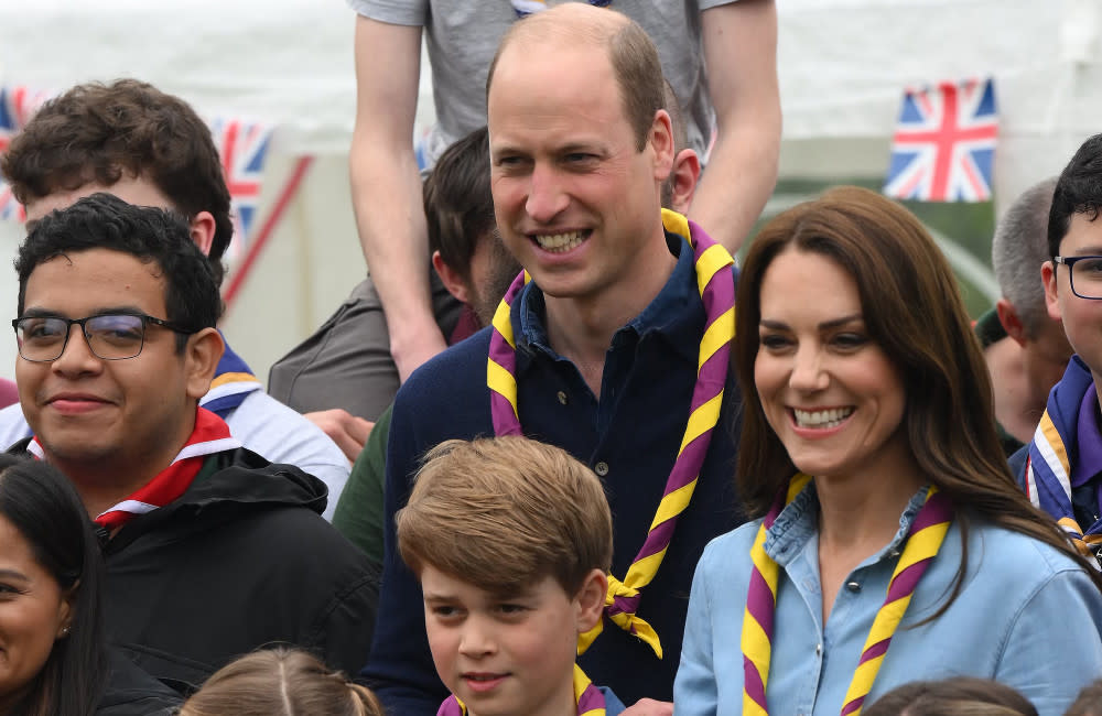 Prinzessin Kate und Prinz WIlliam mit ihren Kindern credit:Bang Showbiz