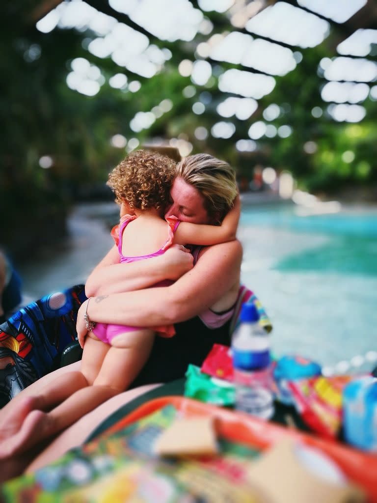 À la piscine, Allison Kimmey a donné une importante leçon de vie à sa fille. (Photo : Getty)