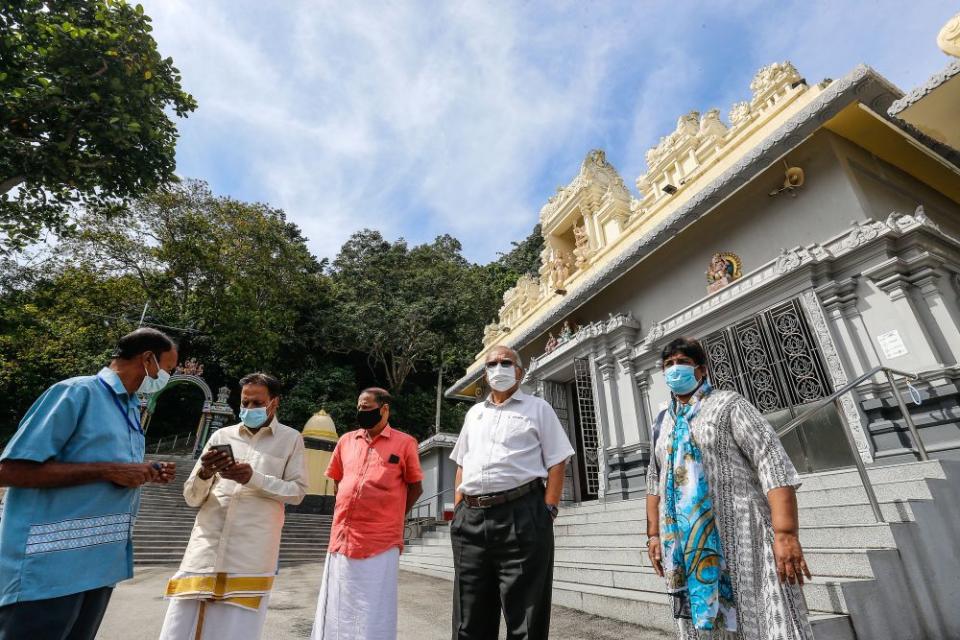 Penang Deputy Chief Minister P. Ramasamy (second from right) during a visit to the Arulmigu Balathandayuthapani Temple in George Town January 26, 2021. — Picture by Sayuti Zainudin