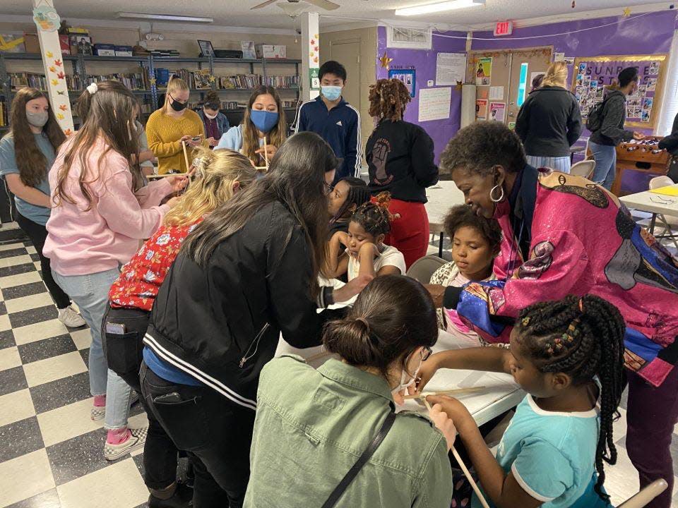 Tallahassee organization STEMS4GIRLS teamed up with students from FSU’s Women in Math, Science and Engineering (WIMSE) to help local students learn about types of energy on March 6, 2021.