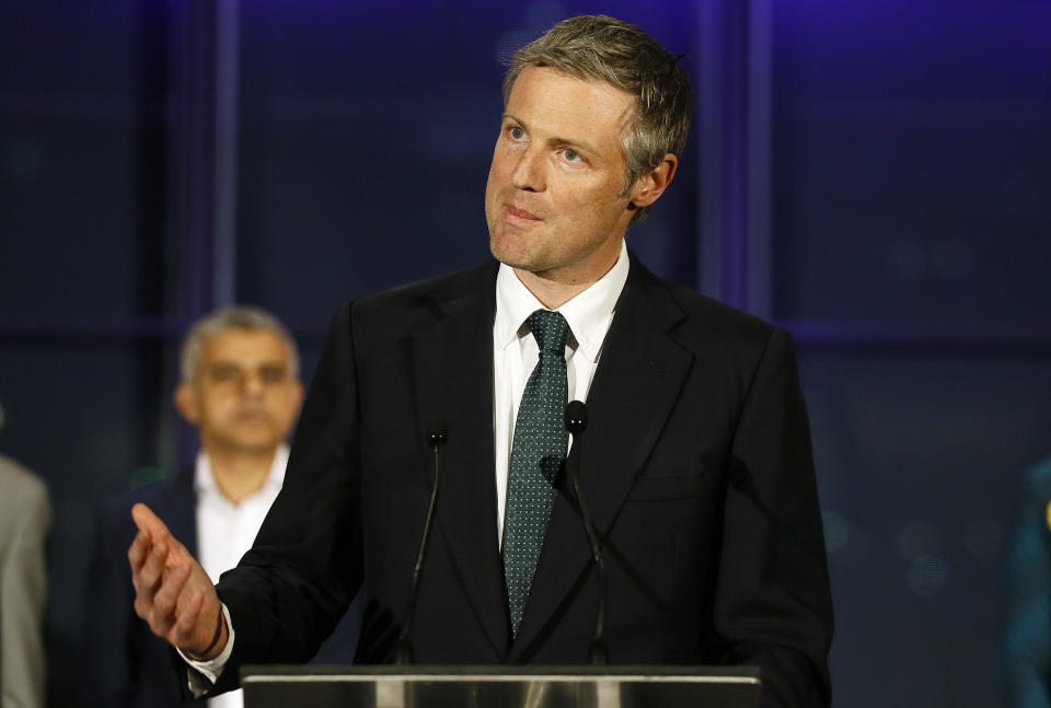 Zac Goldsmith, Conservative Party candidate, speaks in front of election winner Sadiq Khan, Labour Party candidate, after the London mayoral elections, at City Hall in London, Saturday, May 7, 2016. (AP Photo/Kirsty Wigglesworth)