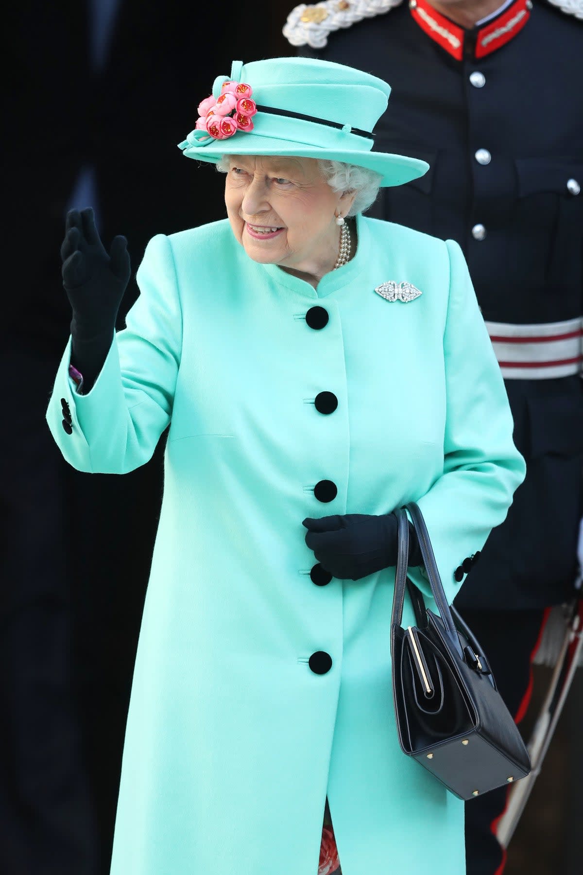 The Queen on a visit to the Lexicon shopping centre in Bracknell in 2018 (Andrew Matthews/PA) (PA Wire)