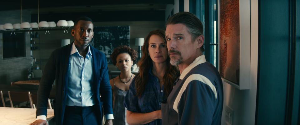 Mahershala Ali as G.H., Myha’la as Ruth, Julia Roberts as Amanda and Ethan Hawke as Clay. 