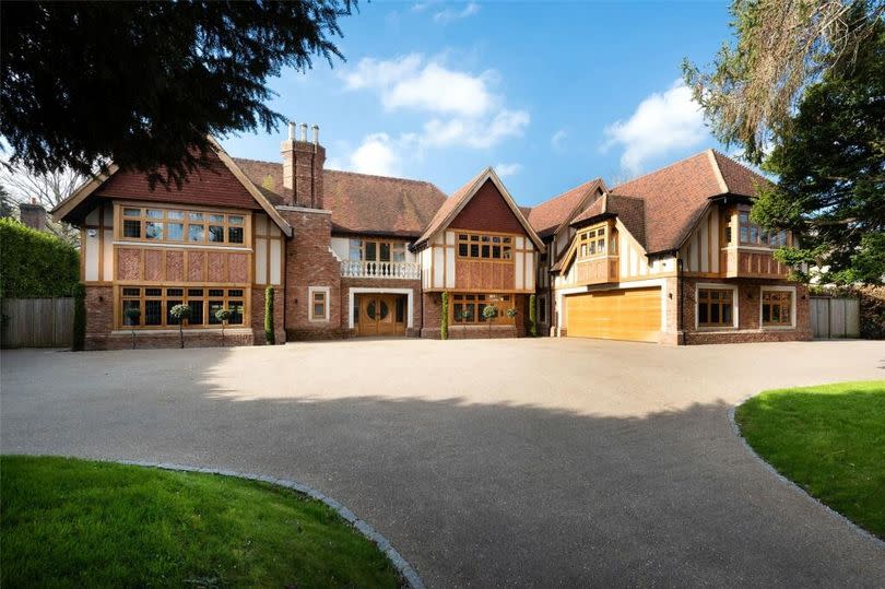 Mansion with its own football pitch -Credit:Rightmove