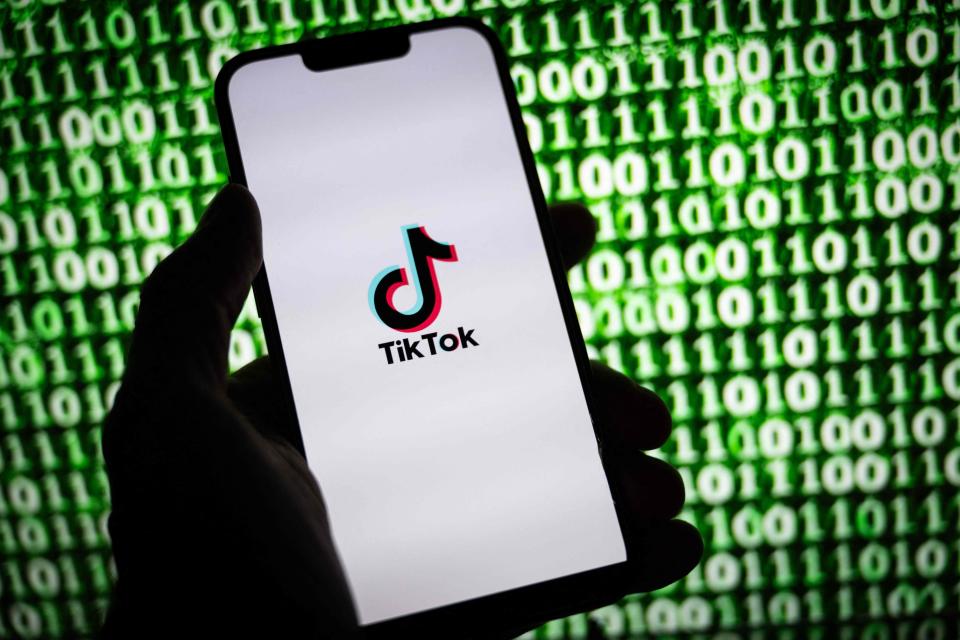 TikTok logo