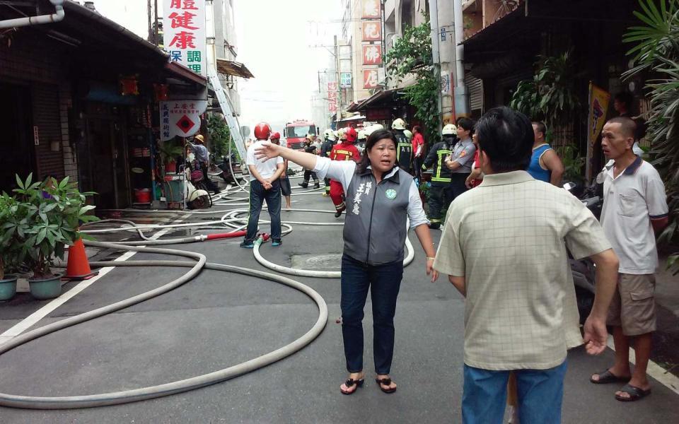 王美惠經常出現在災難現場，苦民所苦。   圖：蔡坤龍/攝