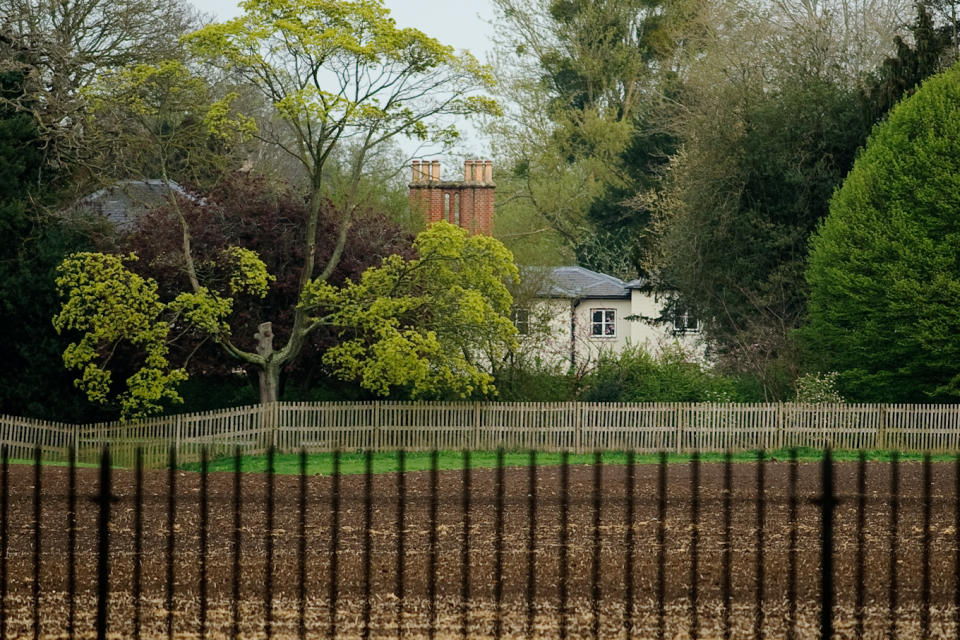 WINDSOR, ENGLAND - APRIL 10: A general view of Frogmore Cottage at Frogmore Cottage on April 10, 2019 in Windsor, England. The cottage is situated on the Frogmore Estate, itself part of Home Park, Windsor, in Berkshire. It is the new home of Prince Harry, Duke of Sussex and Meghan, Duchess of Sussex. (Photo by GOR/Getty Images)