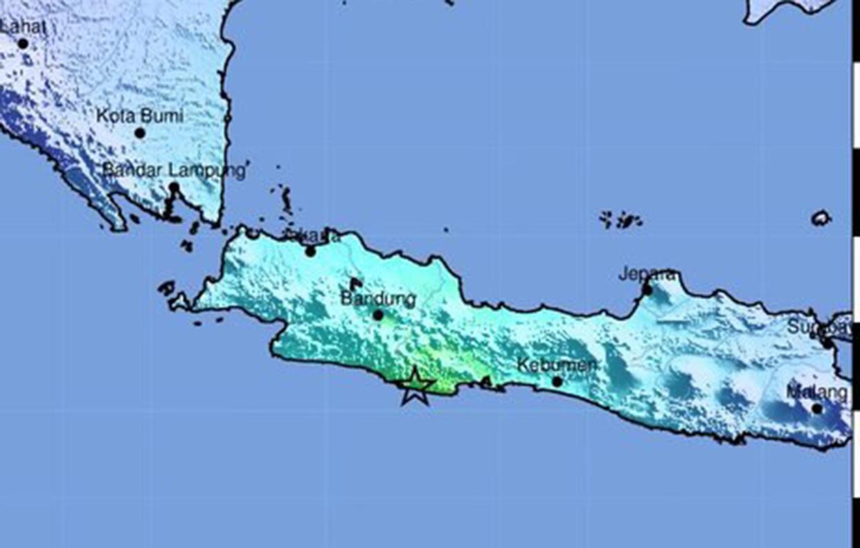 Indonesia has been struck by an earthquake: EPA