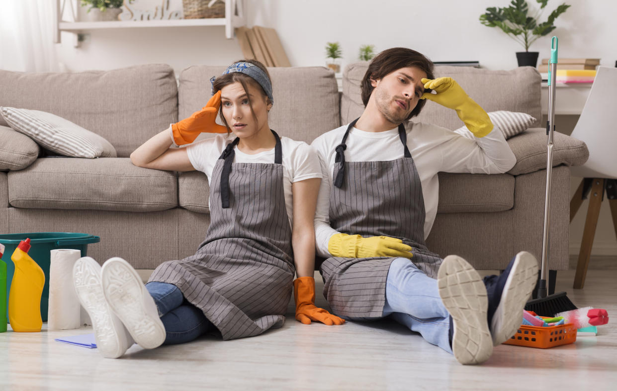 Si odias limpiar en casa, te encnatará saber que hay aparatos inteligentes que pueden acabar para siempre con ese suplicio. Foto: Getty Image. 