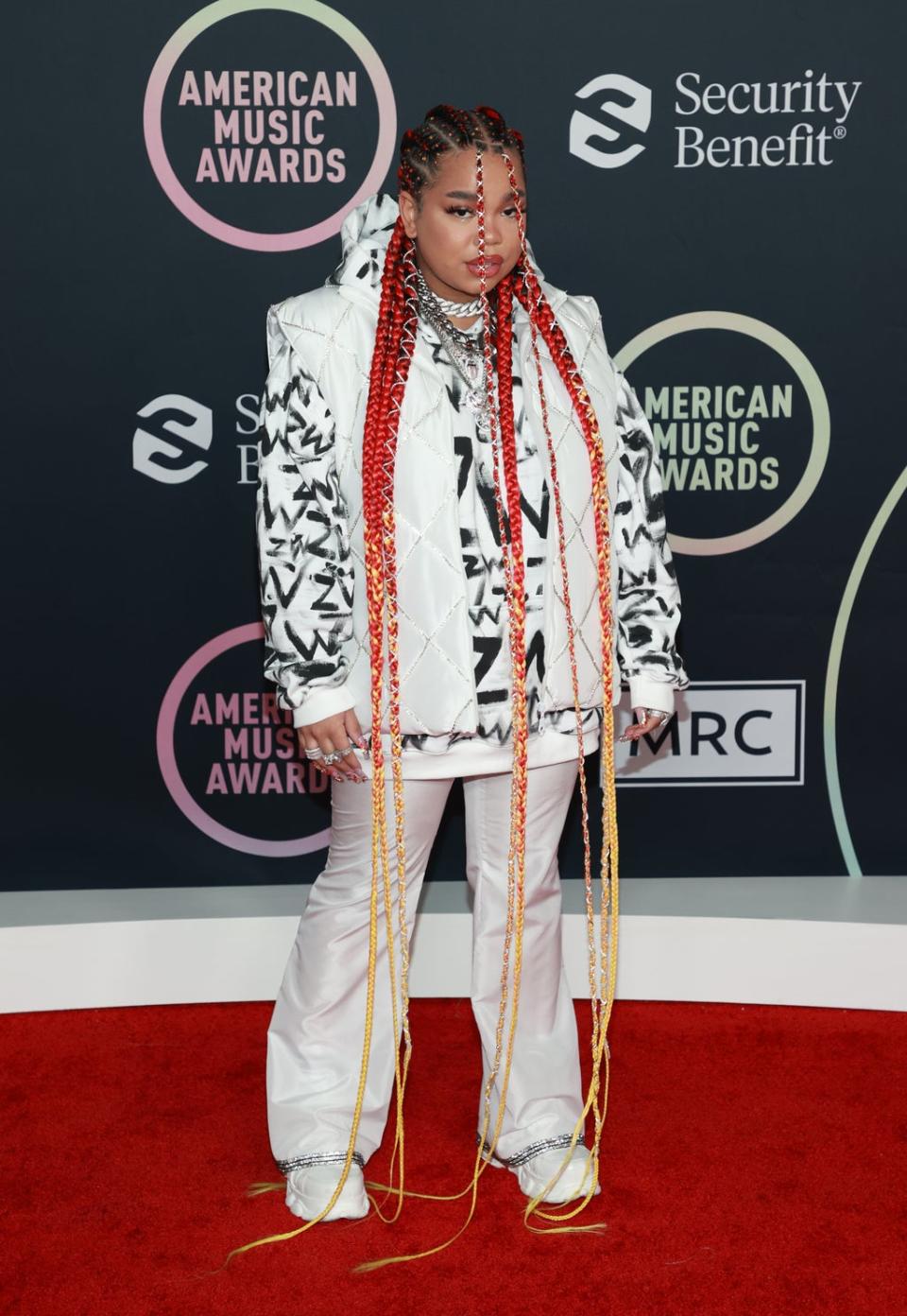 Zoe Wees attends the 2021 American Music Awards (Getty Images for MRC)