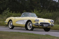 <p>The Corvette C1 delivers the proof that two-tone paint works as well on a <strong>two-seater sports car</strong> as it does on a large family ‘sedan’. This 1959 Corvette C1 showcases the four-headlight design, introduced for the 1958 model year, and the car’s famous sculpted side scoops.</p><p>By the 1960s, the popularity of two-tone paint was <strong>fading</strong>. This is highlighted by the 1961 model year Corvette, which saw the removal of whitewall tyres and two-tone paint. Tastes were changing – those changes would also involve the vanishing of the once omnipresent <strong>tail fin</strong>.</p>