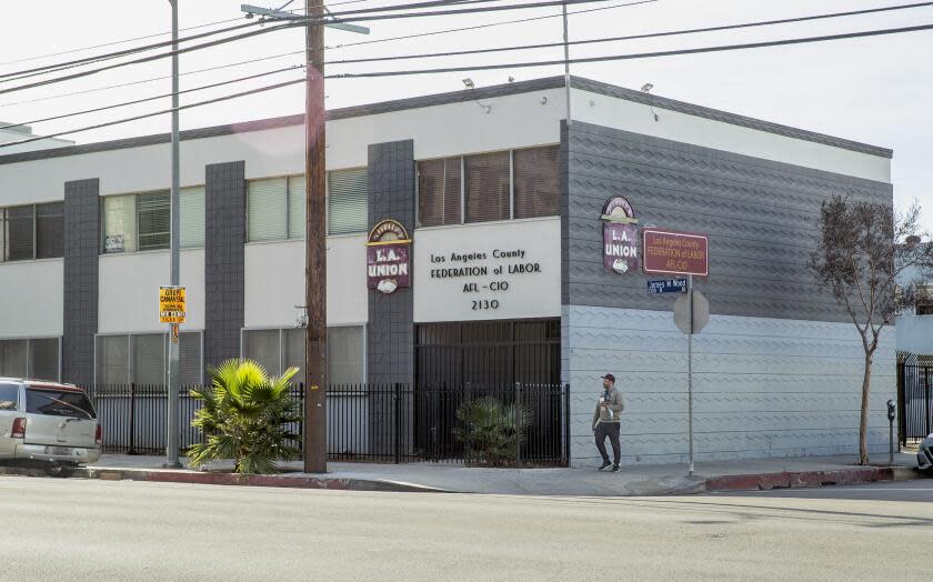 LOS ANGELES, CA-NOVEMBER 4, 2022: Overall, shows the Los Angeles County Federation of Labor building at the intersection of James M Wood Blvd. and Lake St. in Los Angeles (Mel Melcon / Los Angeles Times)