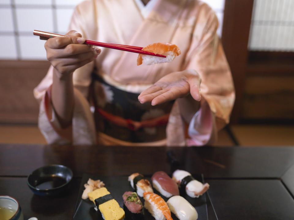 Eat sushi like a local