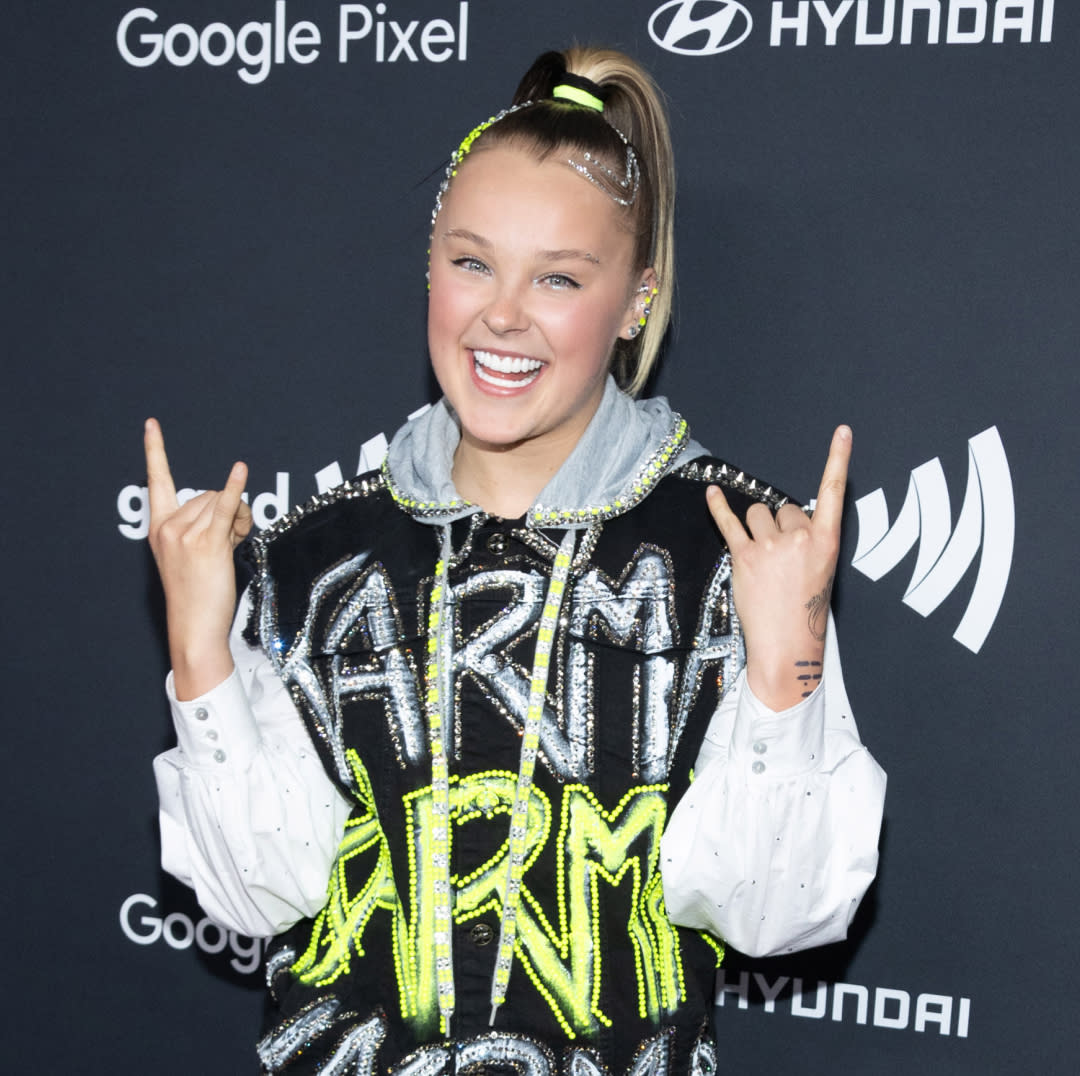   Jojo Siwa attends the 35th Annual GLAAD Media Awards at The Beverly Hilton on March 14, 2024 in Beverly Hills, California. . 