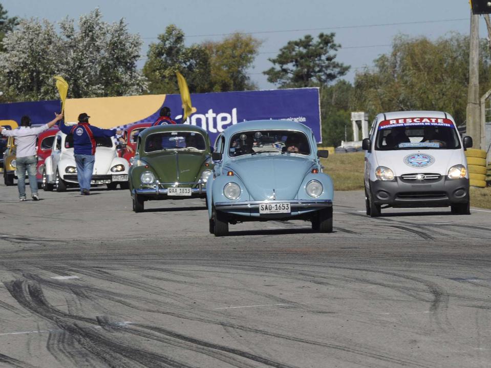 Volkswagen Beetle Racing