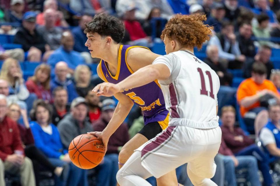 Lyon County’s Jack Reddick (5) has committed to play college basketball at Florida Gulf Coast.