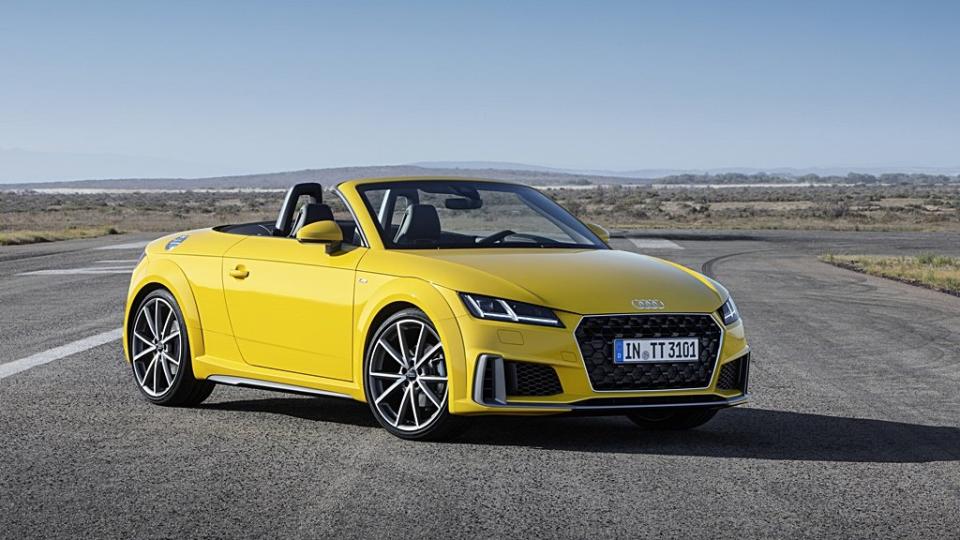 AUDI TT 二十周年小改款，外型更趨運動化、動力和配備皆向上升級