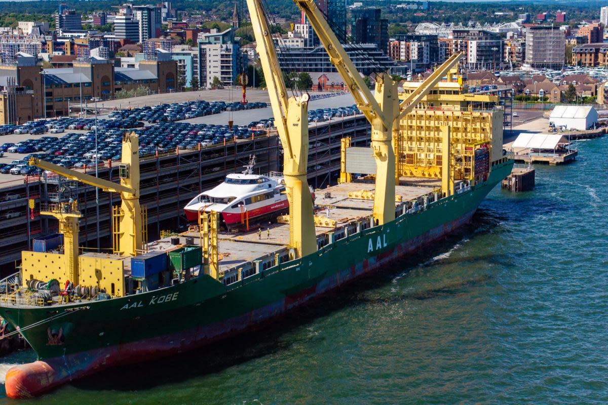 Red Jet 4 being hoisted onto the AAL Kobe cargo ship for transit to South Korea <i>(Image: Peters & May)</i>