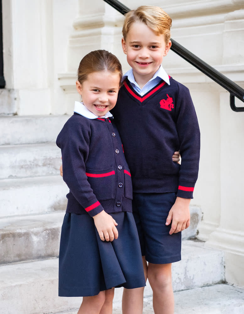 Un style BCBG pour la fratrie de Cambridge, même pour aller à l'école