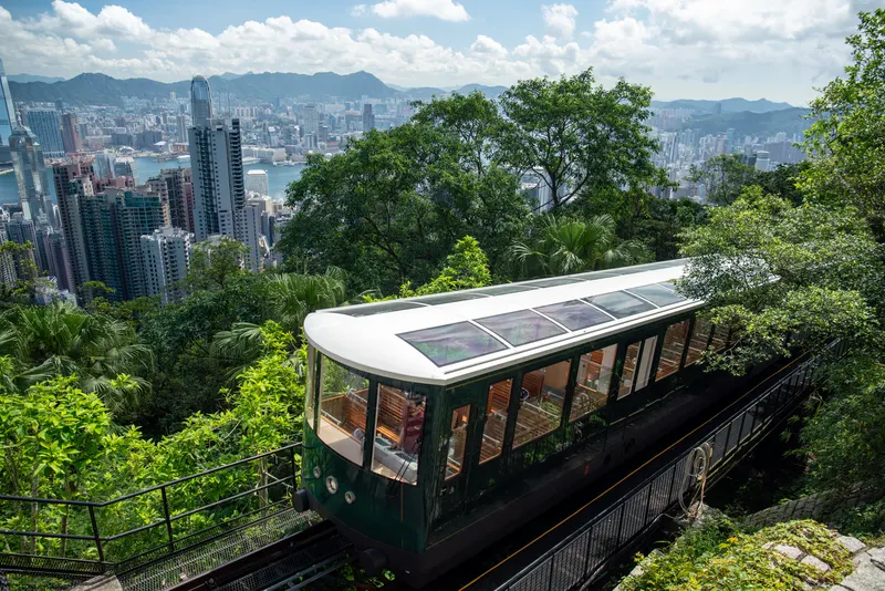 香港好去處2023｜山頂纜車來回票+凌霄閣摩天台門票86折優惠！只需$120在全港最高360度觀景台飽覽美景