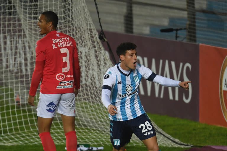 Chancalay celebra el 1-0; el entrerriano ratificó su gran momento