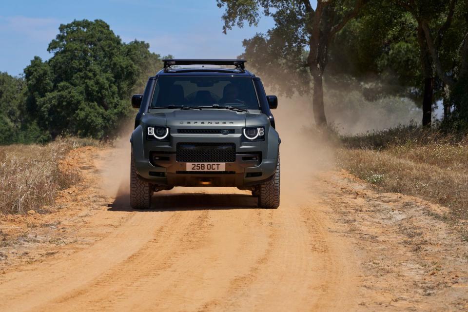 2025 land rover octa