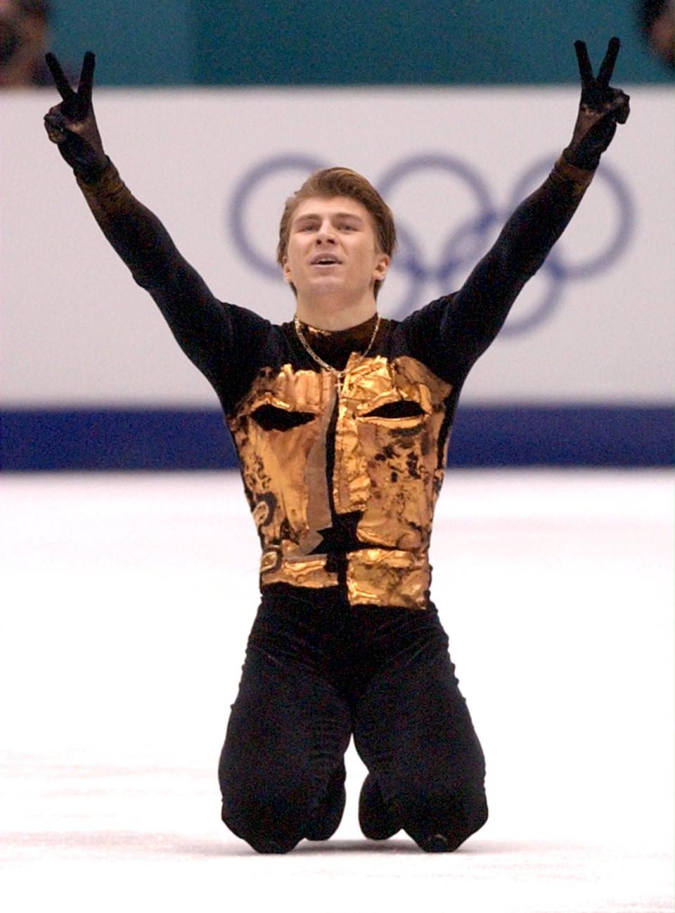 Alexei Yagudin celebrates his win in the men’s free skating on Feb. 14, 2002. | Ravell Call, Deseret News