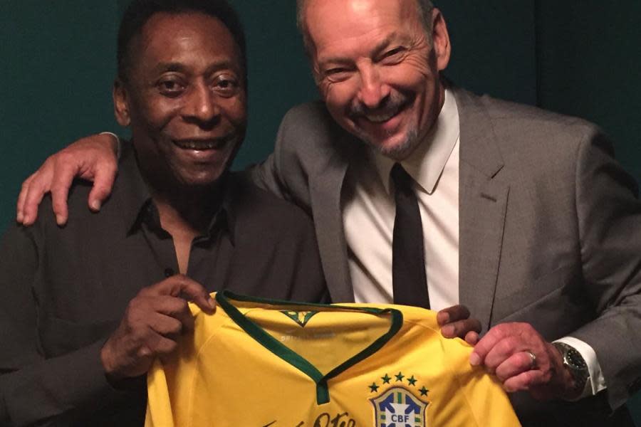 Antiguo jefe de Xbox lamenta la muerte de Pelé