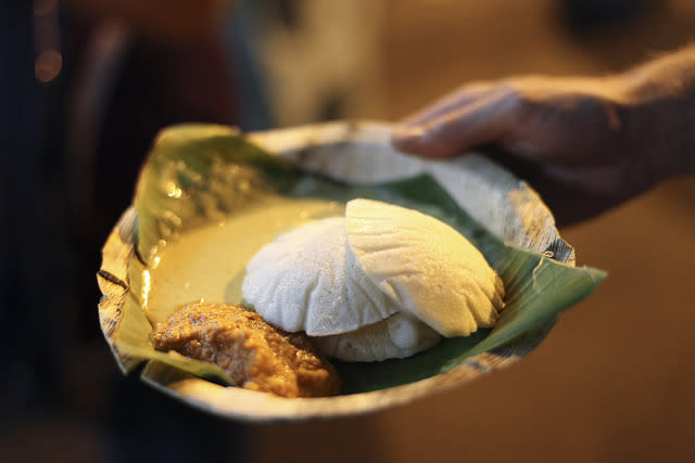 “Creative Commons Fresh Idlis plate” by Nicolas Mirguet is licensed under CC BY 2.0