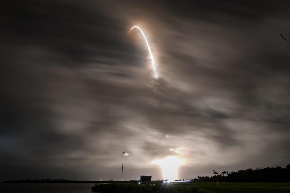 A SpaceX Falcon 9 rocket lifts off from LC-40 at Cape Canaveral Space Force Base Saturday, May 27, 2023. The rocket is carrying the BADR-8 communications satellite for Arabsat. Craig Bailey/FLORIDA TODAY via USA TODAY NETWORK