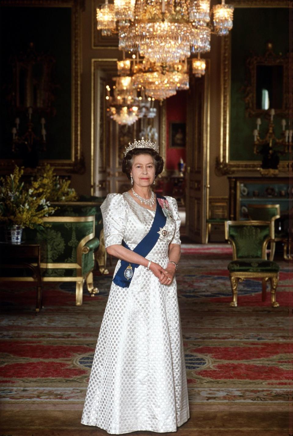 <p>The Queen in the Green Room at Windsor Castle.</p>