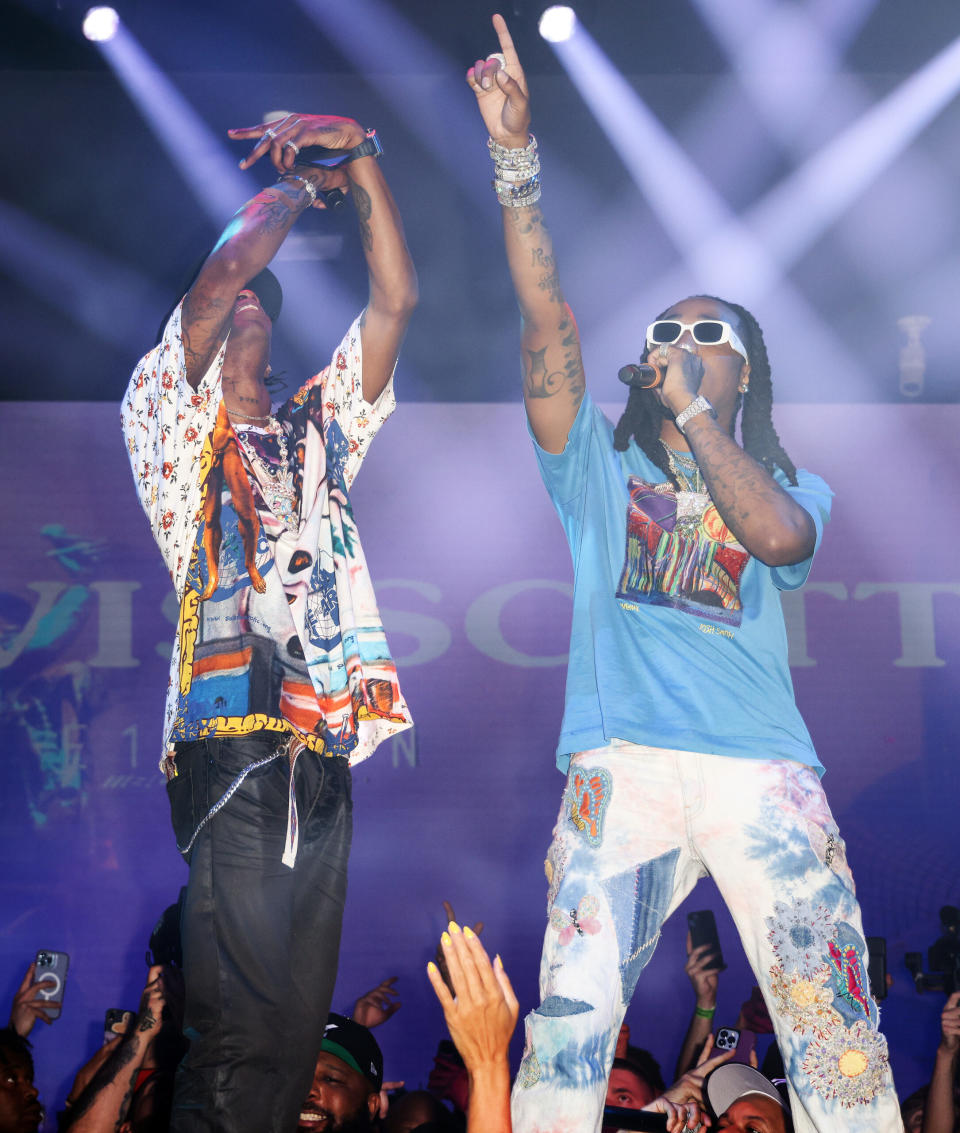 MIAMI, FLORIDA – MAY 08: Travis Scott and Quavo perform at E11EVEN Miami during race week on May 08, 2022 in Miami, Florida. (Photo by Alexander Tamargo/Getty Images for E11EVEN)