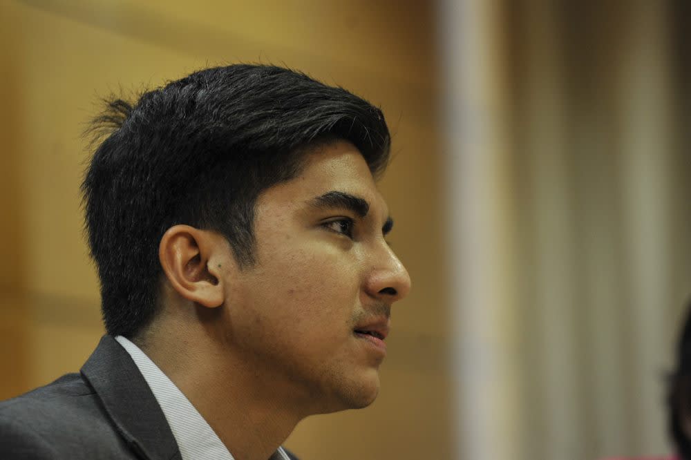 Syed Saddiq, a former youth and sports minister, went on to cite the growth in numbers of Covid-19 cases linked to local glove maker Top Glove as one of the reasons why he had no sympathy for big companies. ― Picture by Shafwan Zaidon