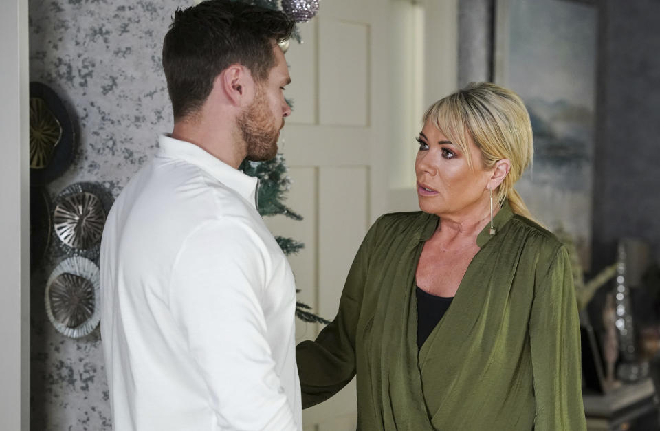 EastEnders,11-12-2023,6817,Keanu Taylor (DANNY WALTERS);Sharon Watts (LETITIA DEAN),****EMBARGOED TILL SATURDAY 2ND DECEMBER 2023***,BBC PUBLIC SERVICE,Jack Barnes/Kieron McCarron