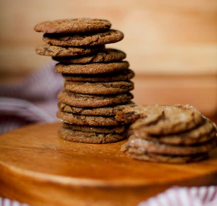 <strong>Get the <a href="http://alwayswithbutter.blogspot.com/2011/11/molasses-cookies-first-half-of-michigan.html" target="_blank">Molasses Cookies recipe </a>from Always With Butter</strong>