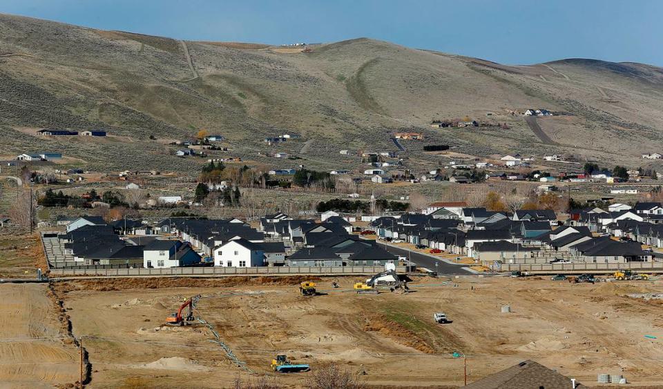 The Heights at Red Mountain Ranch is near the base of Red Mountain in West Richland. Bob Brawdy/bbrawdy@tricityherald.com