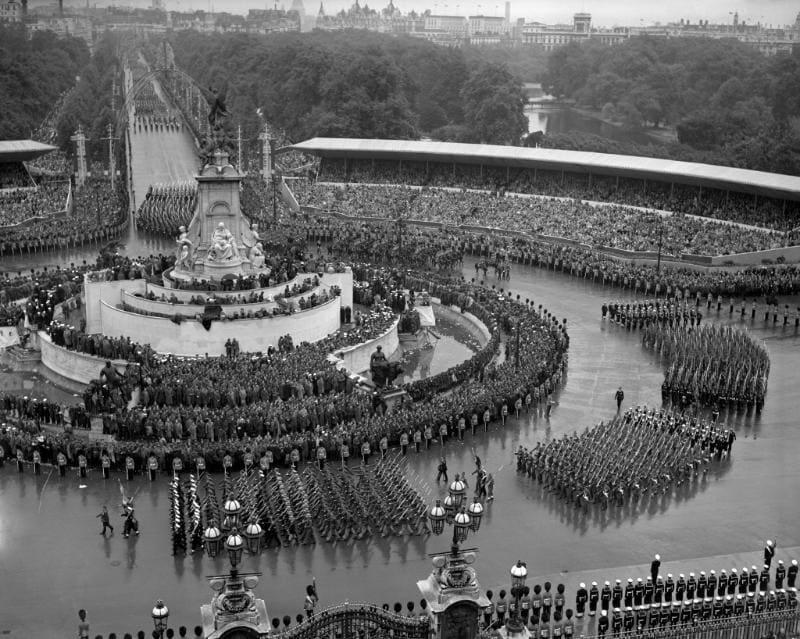 Procesión de Coronación de Isabel II 