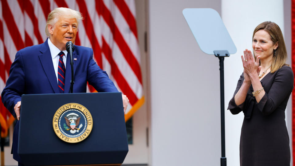 Donald Trump y Amy Coney Barrett en la Casa Blanca