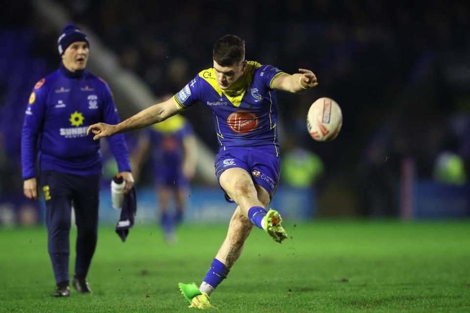 Josh Thewlis landed two of his three kicks at goal against Leigh and has kicked 11 of his past 13 attempts at goal <i>(Image: SWPix.com)</i>