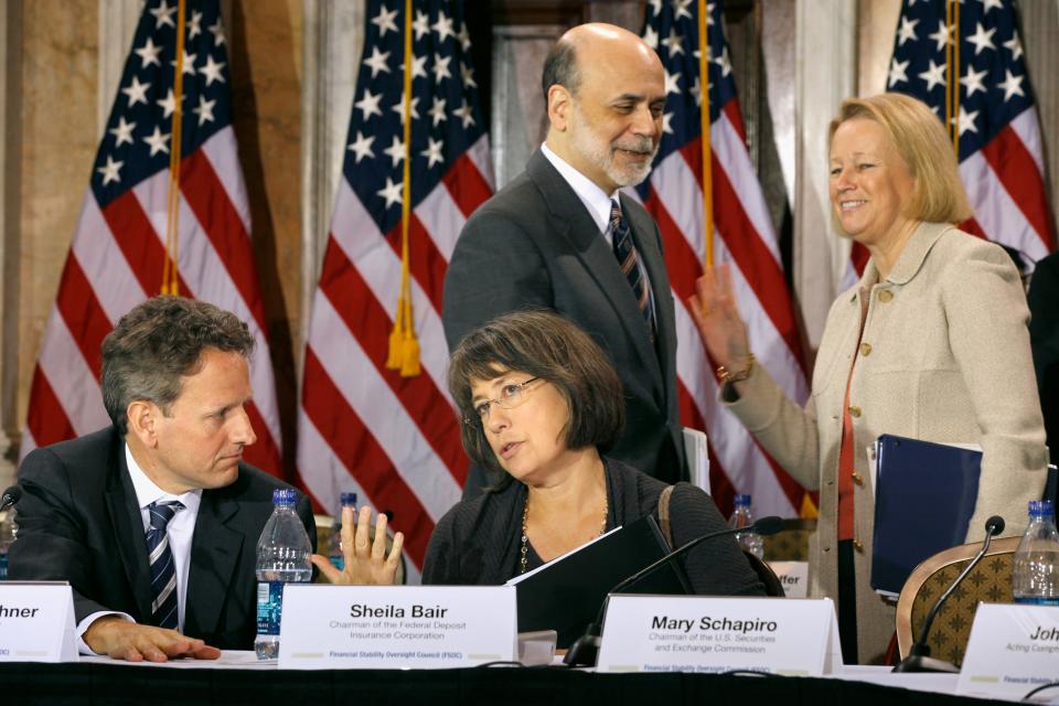 (L-R) Treasury Secretary Timothy Geithner, FDIC Chairman Sheila Bair, Fed Chairman Ben Bernanke and SEC Chairman Mary Schapiro visit after the open portion of a meeting of the Financial Stability Oversight Council November 23, 2010. (Chip Somodevilla/Getty Images)